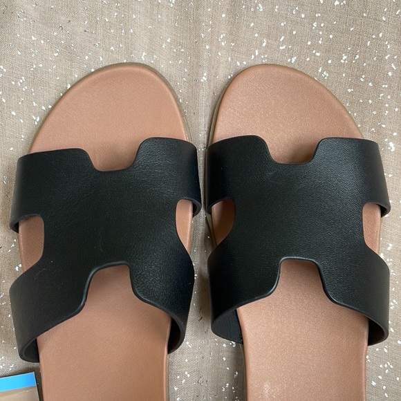 Brand New Steve Madden Genuine Leather H-Band Black Comfortable Slides Sandals - Picture 5 of 11